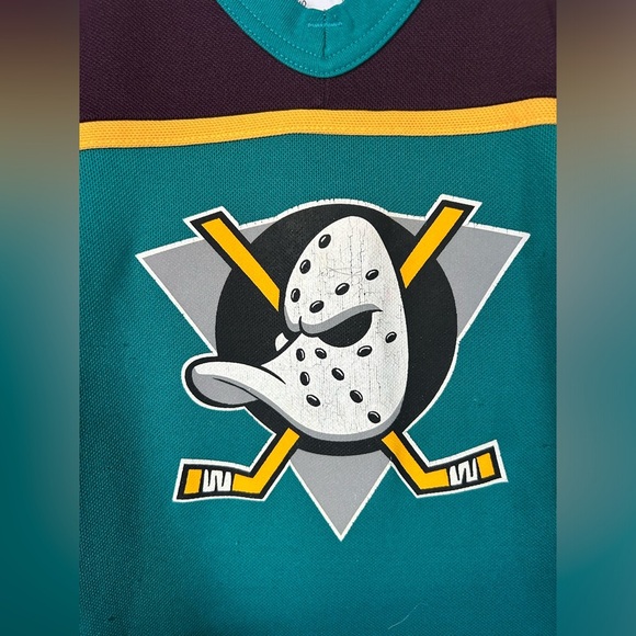 Rare ANAHEIM DUCKS NHL HOCKEY SHIRT JERSEY CCM Kids Medium - Picture 2 of 7